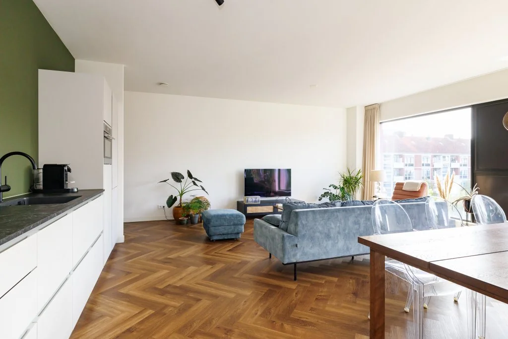 geblurde versie van de foto als achtergrond