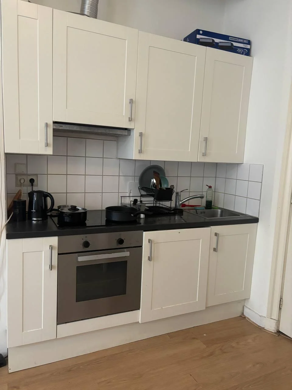 geblurde versie van de foto als achtergrond