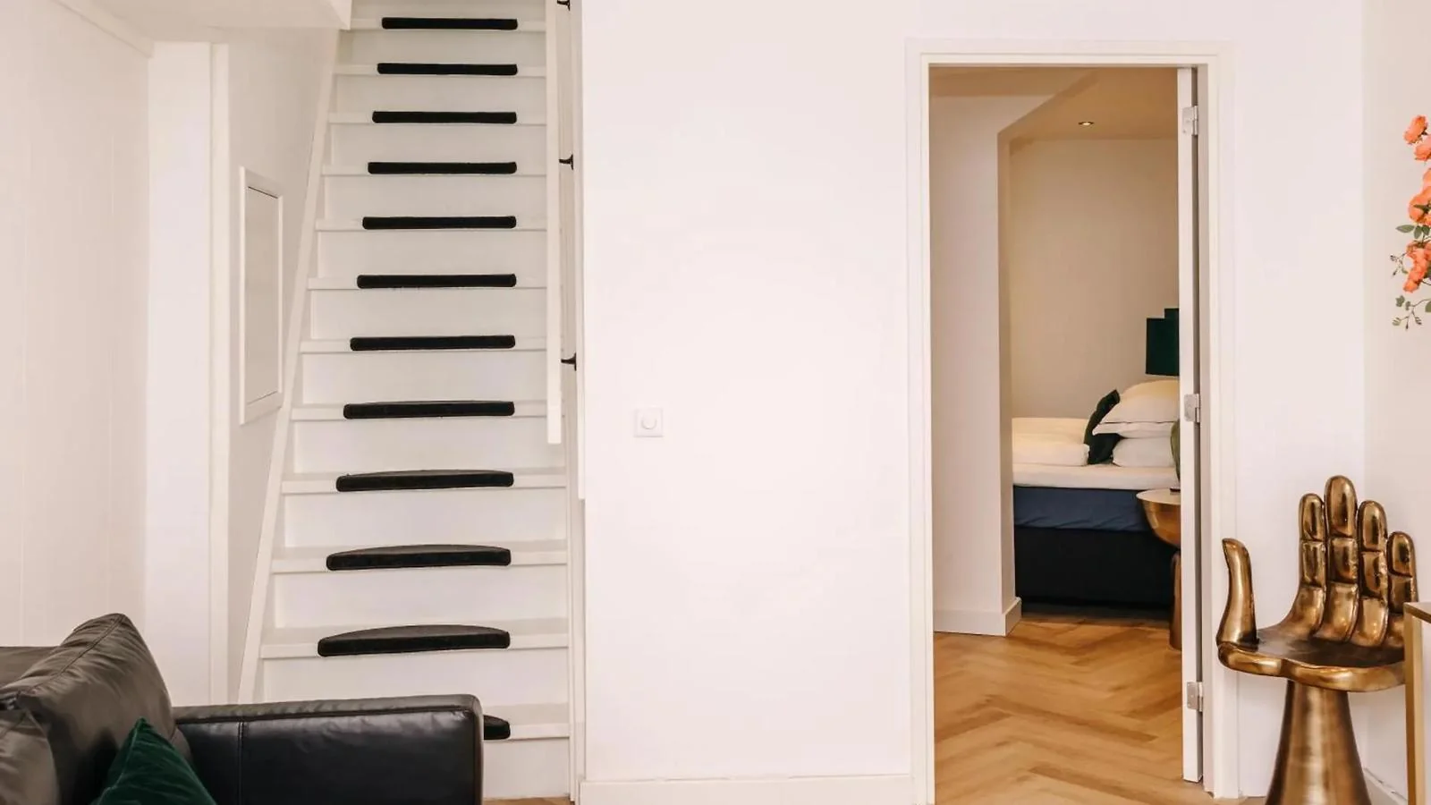 geblurde versie van de foto als achtergrond