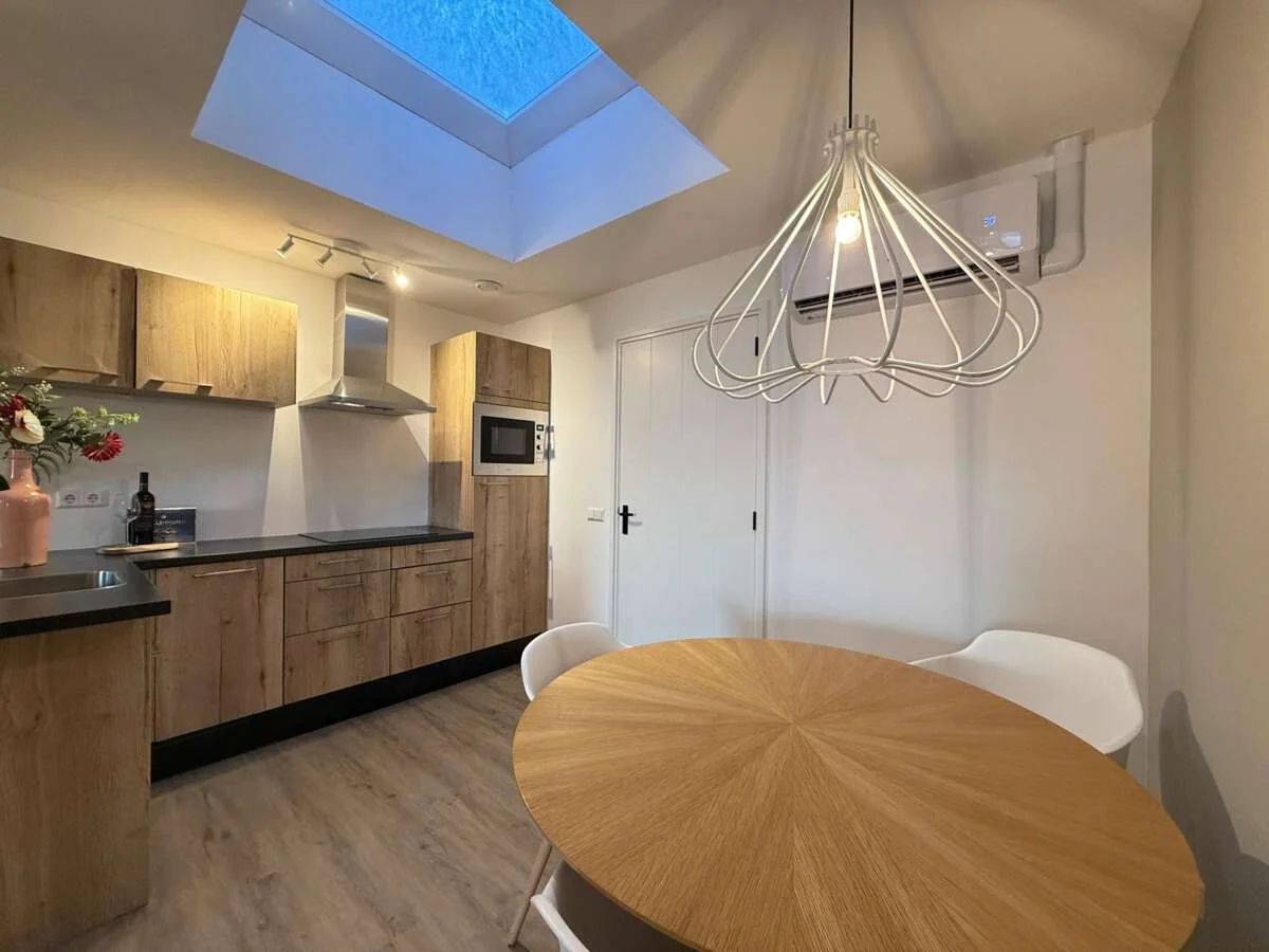 geblurde versie van de foto als achtergrond