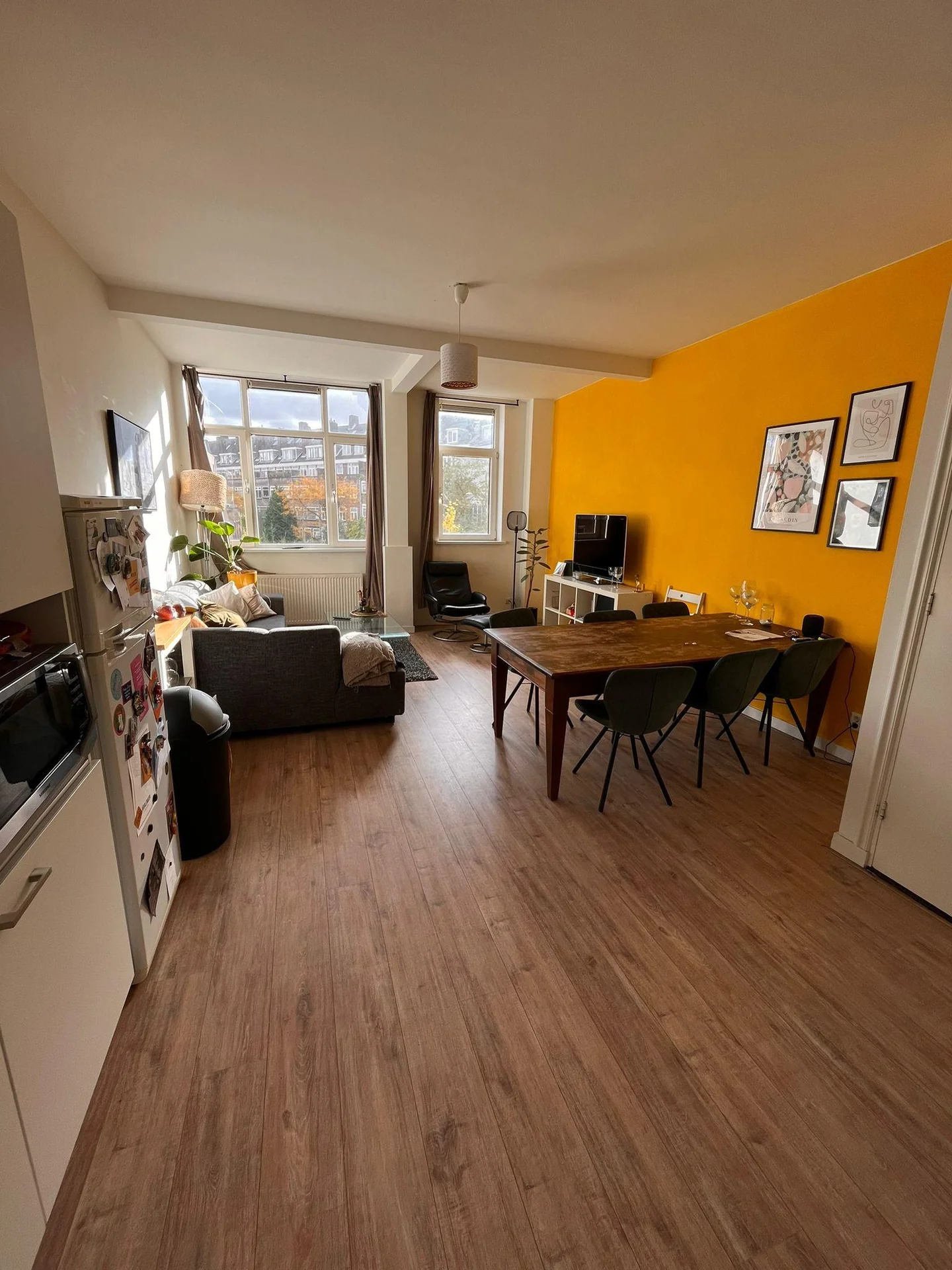 geblurde versie van de foto als achtergrond