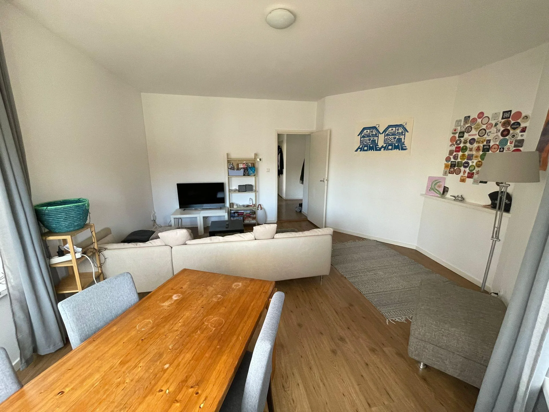 geblurde versie van de foto als achtergrond