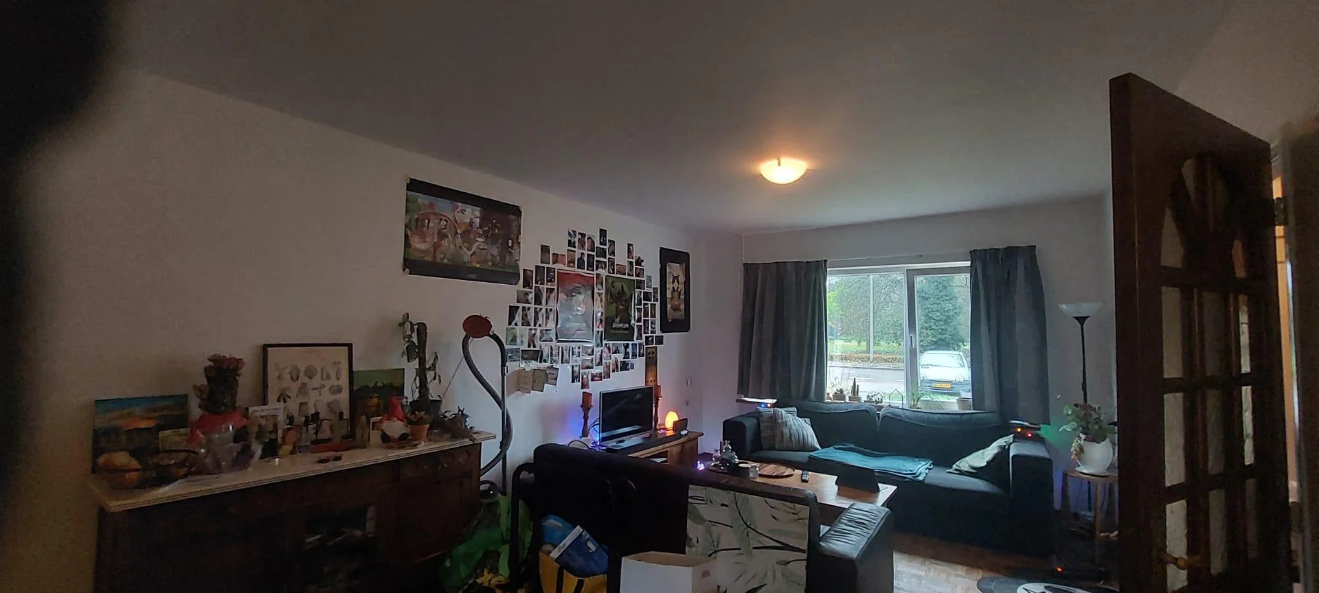 geblurde versie van de foto als achtergrond