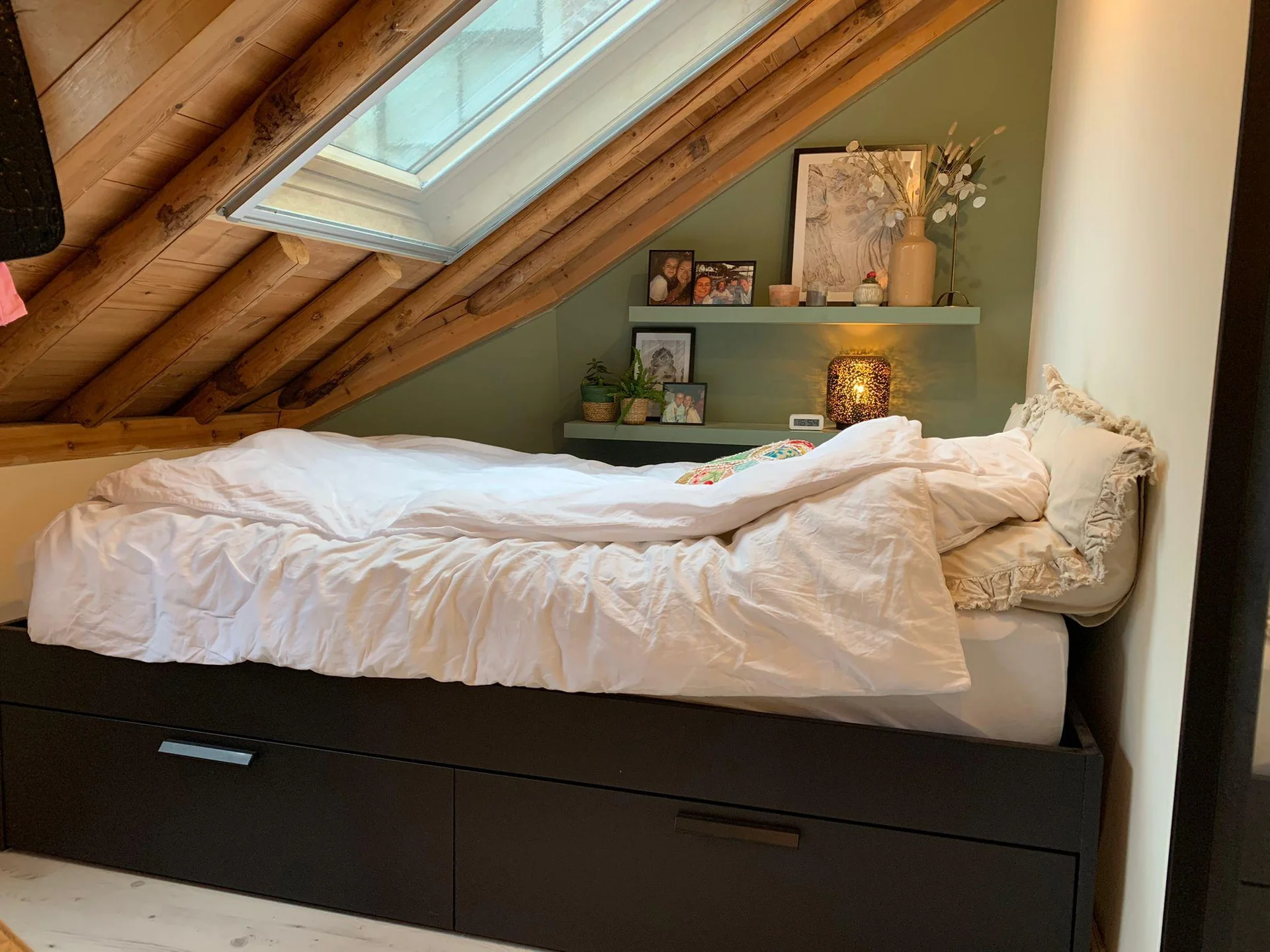 geblurde versie van de foto als achtergrond