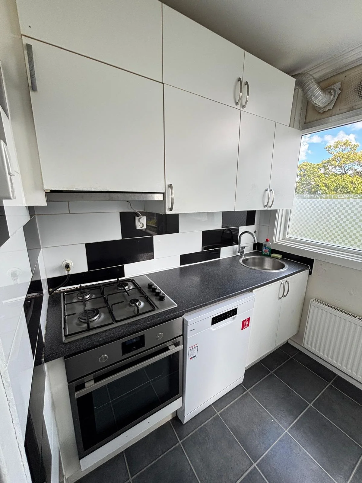 geblurde versie van de foto als achtergrond