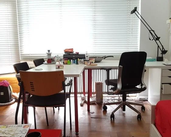 geblurde versie van de foto als achtergrond