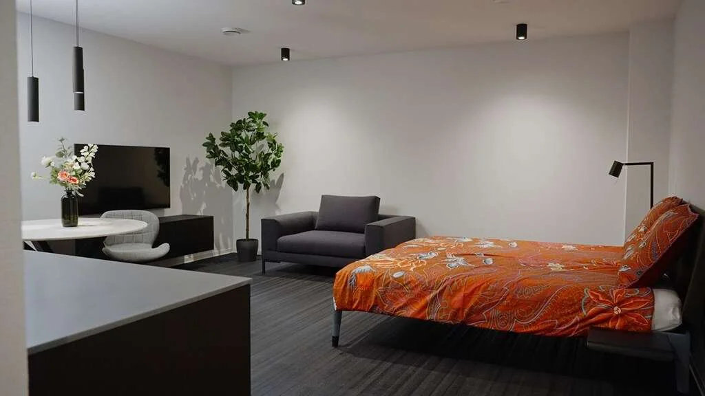 geblurde versie van de foto als achtergrond