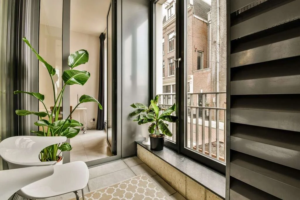 geblurde versie van de foto als achtergrond