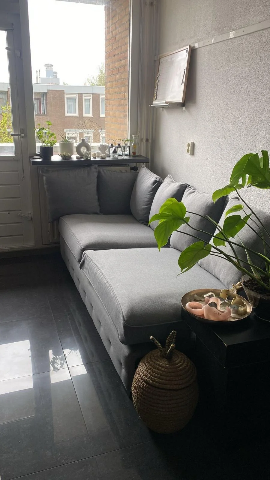 geblurde versie van de foto als achtergrond