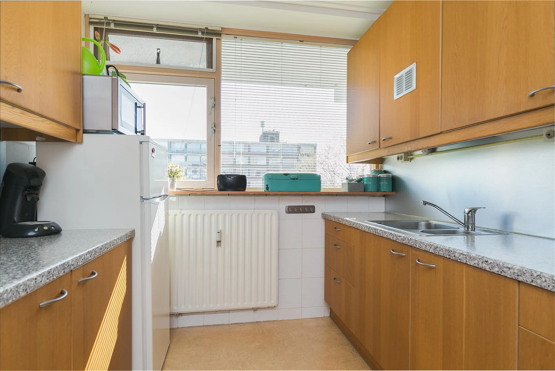 geblurde versie van de foto als achtergrond