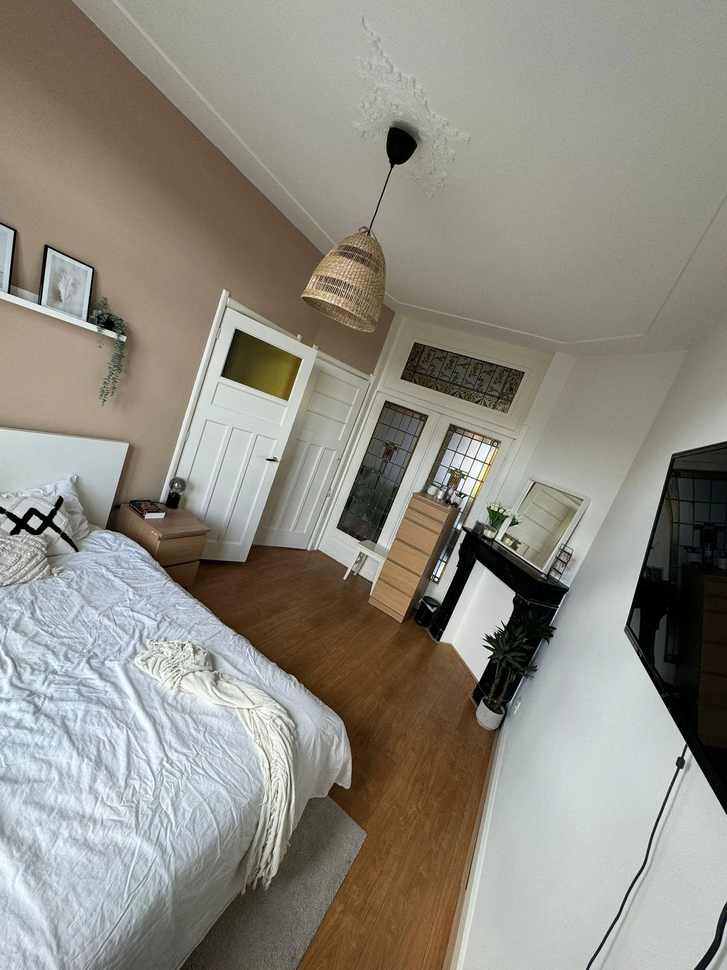 geblurde versie van de foto als achtergrond