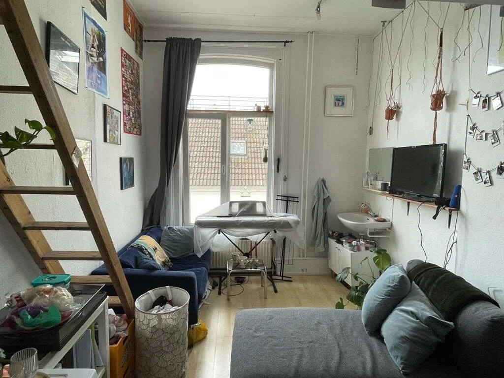 geblurde versie van de foto als achtergrond