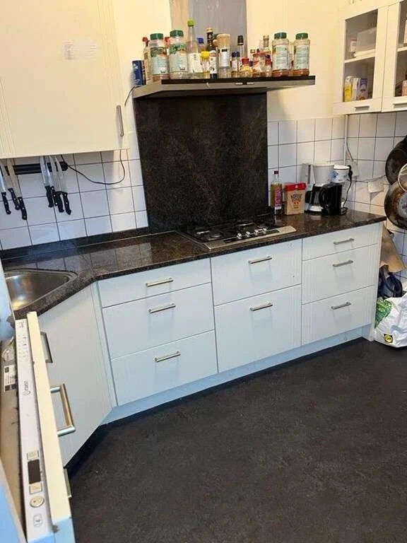 geblurde versie van de foto als achtergrond