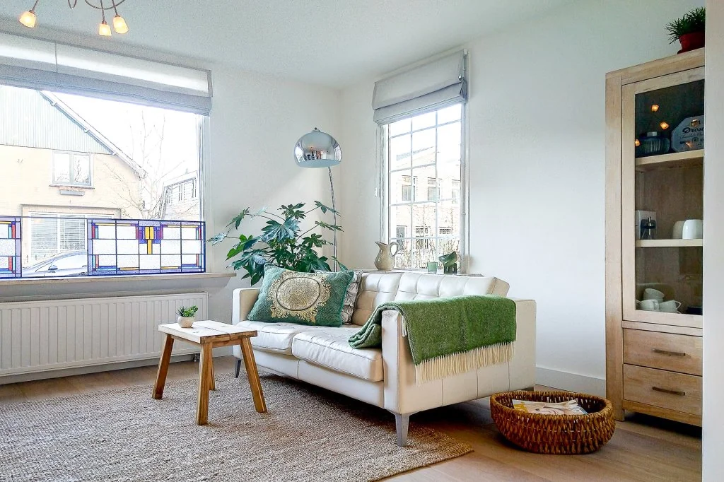 geblurde versie van de foto als achtergrond