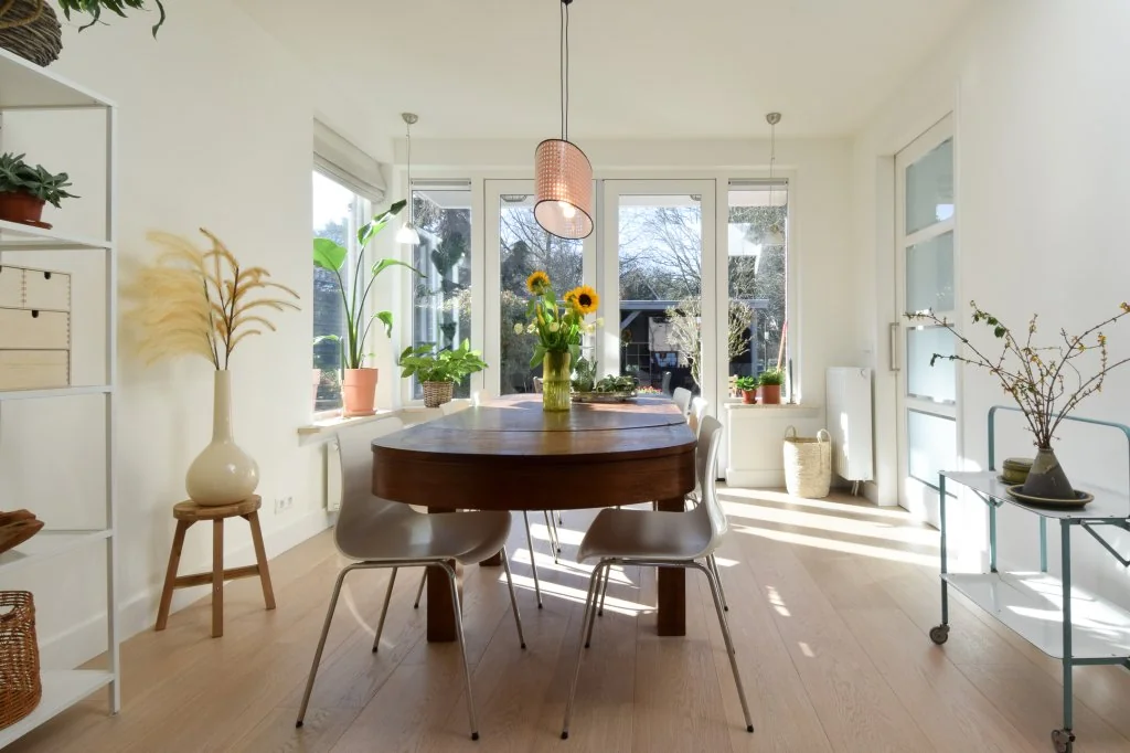 geblurde versie van de foto als achtergrond