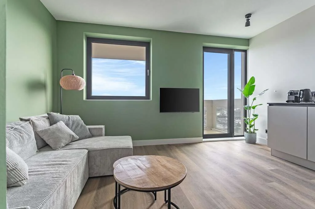 geblurde versie van de foto als achtergrond