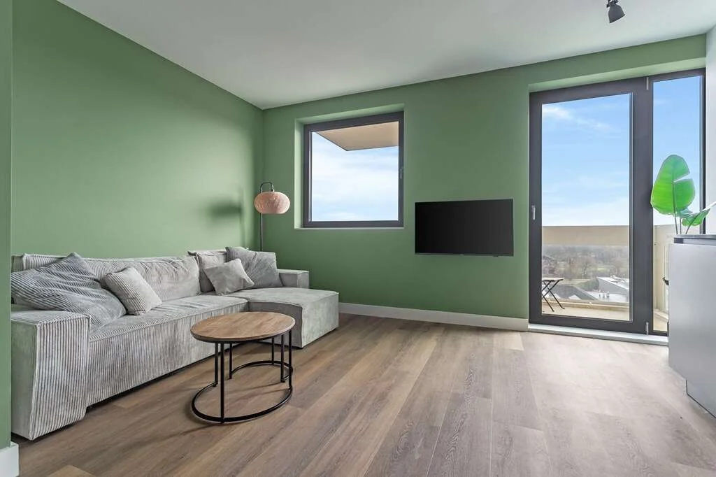 geblurde versie van de foto als achtergrond