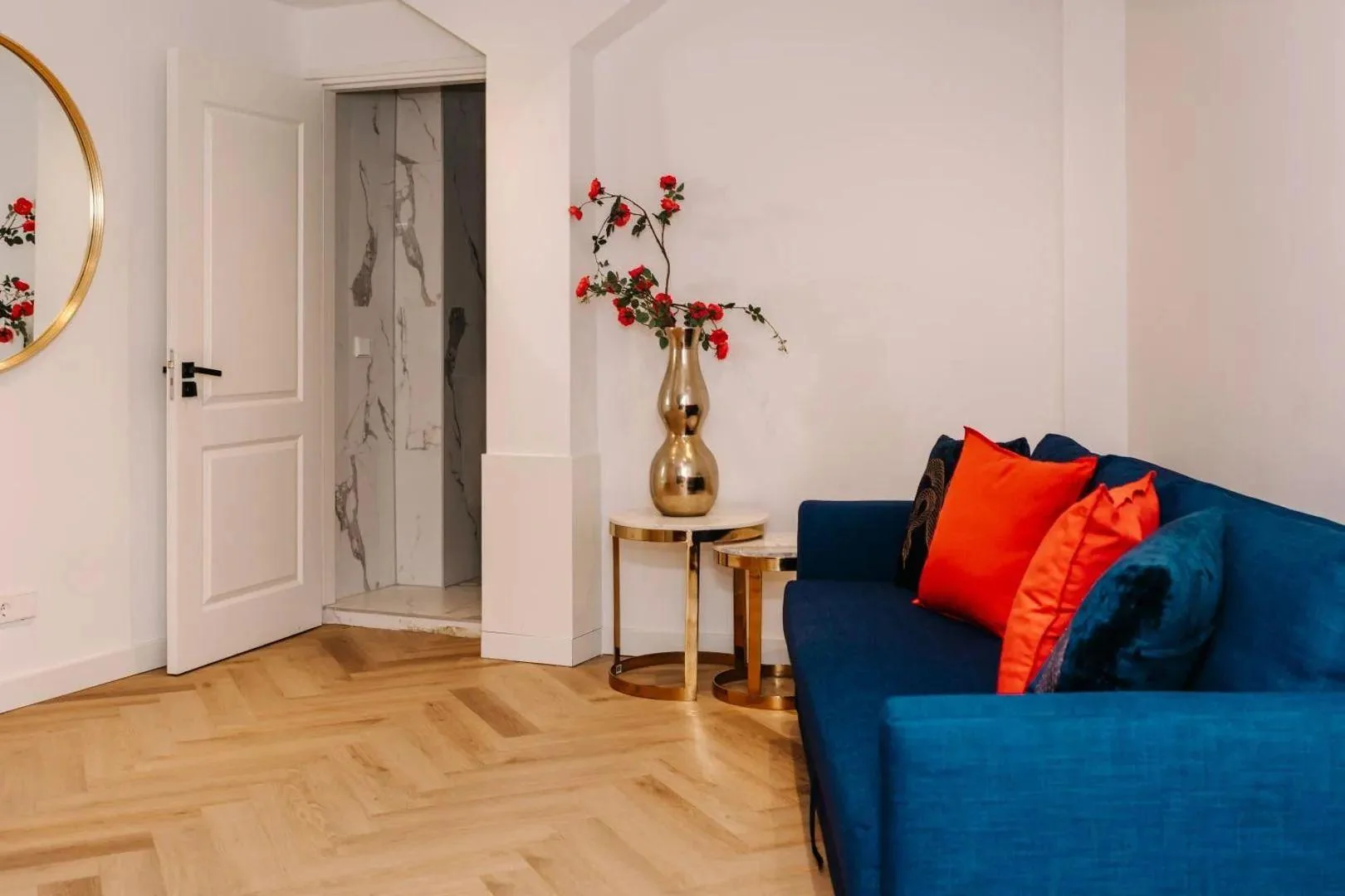 geblurde versie van de foto als achtergrond