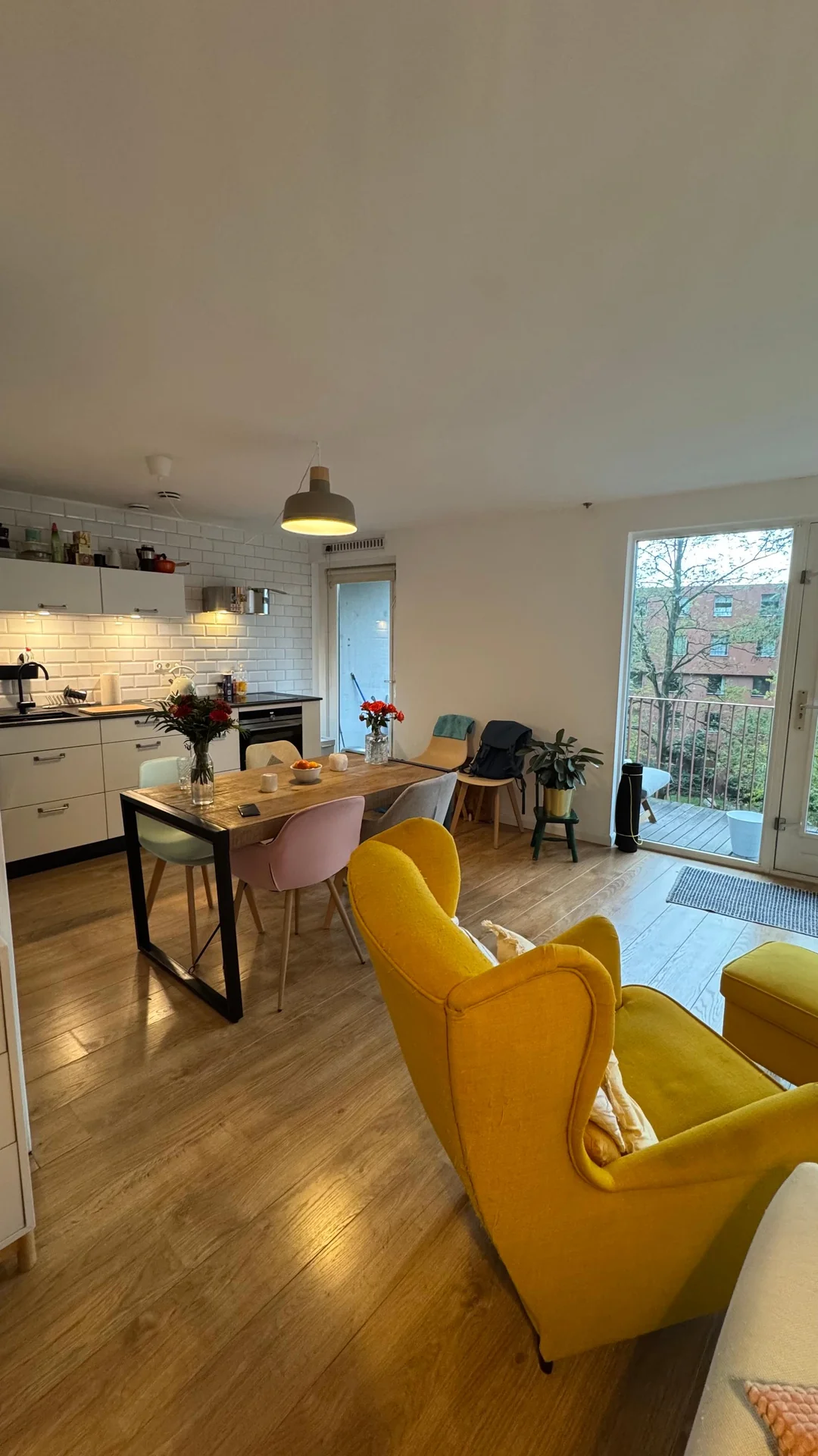 geblurde versie van de foto als achtergrond