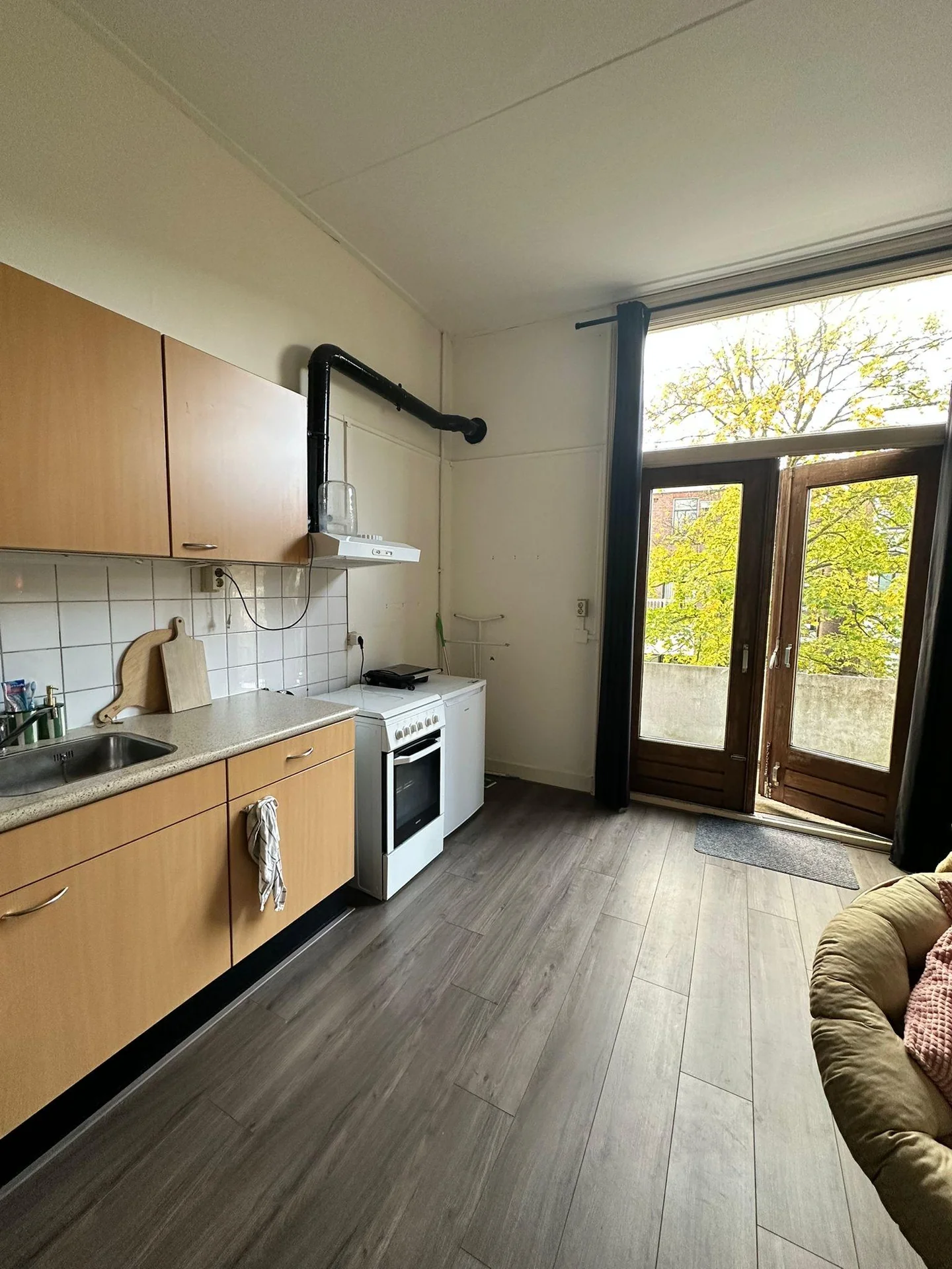 geblurde versie van de foto als achtergrond