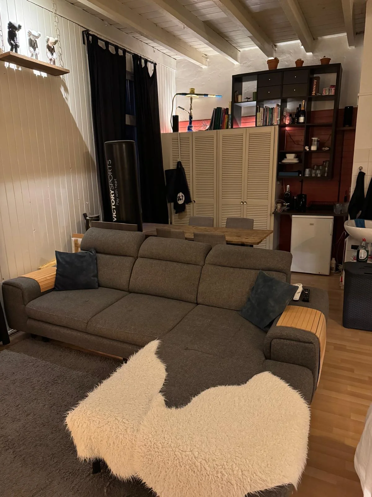 geblurde versie van de foto als achtergrond