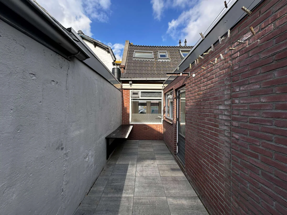 geblurde versie van de foto als achtergrond