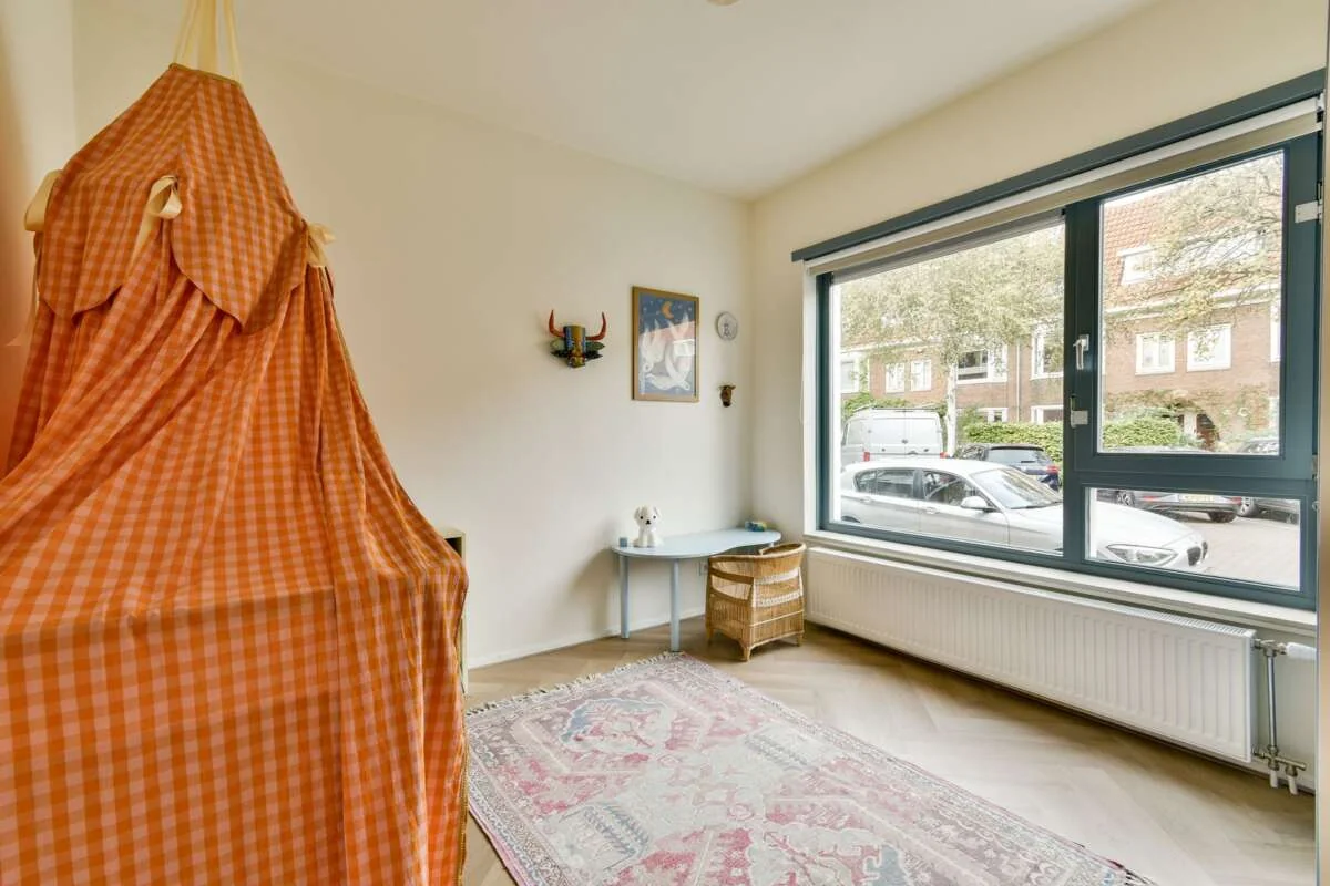 geblurde versie van de foto als achtergrond