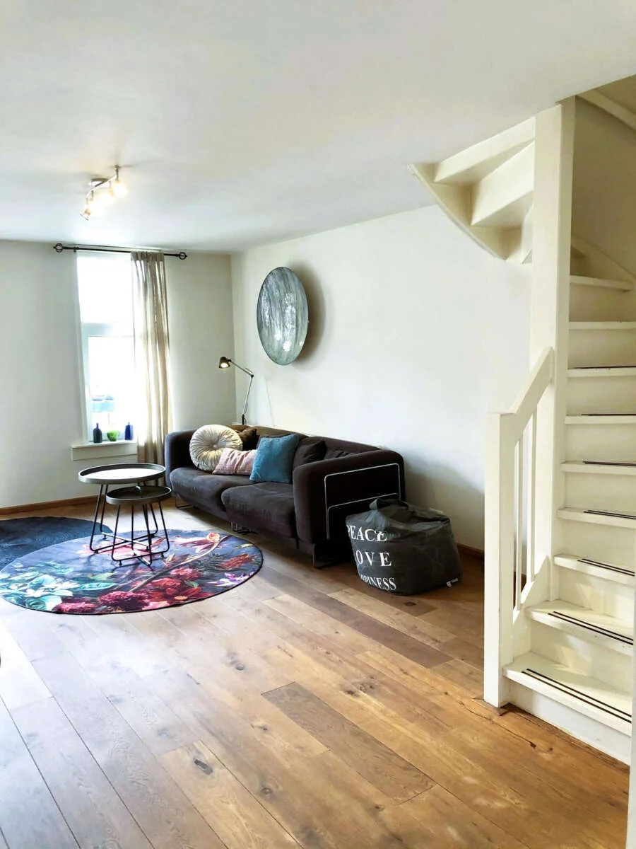 geblurde versie van de foto als achtergrond