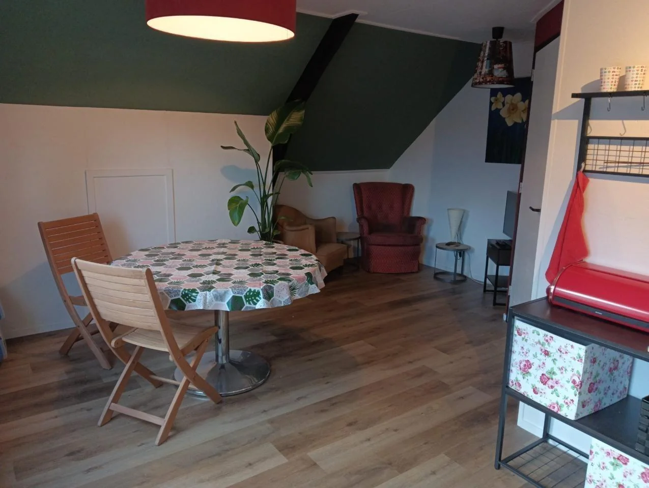 geblurde versie van de foto als achtergrond