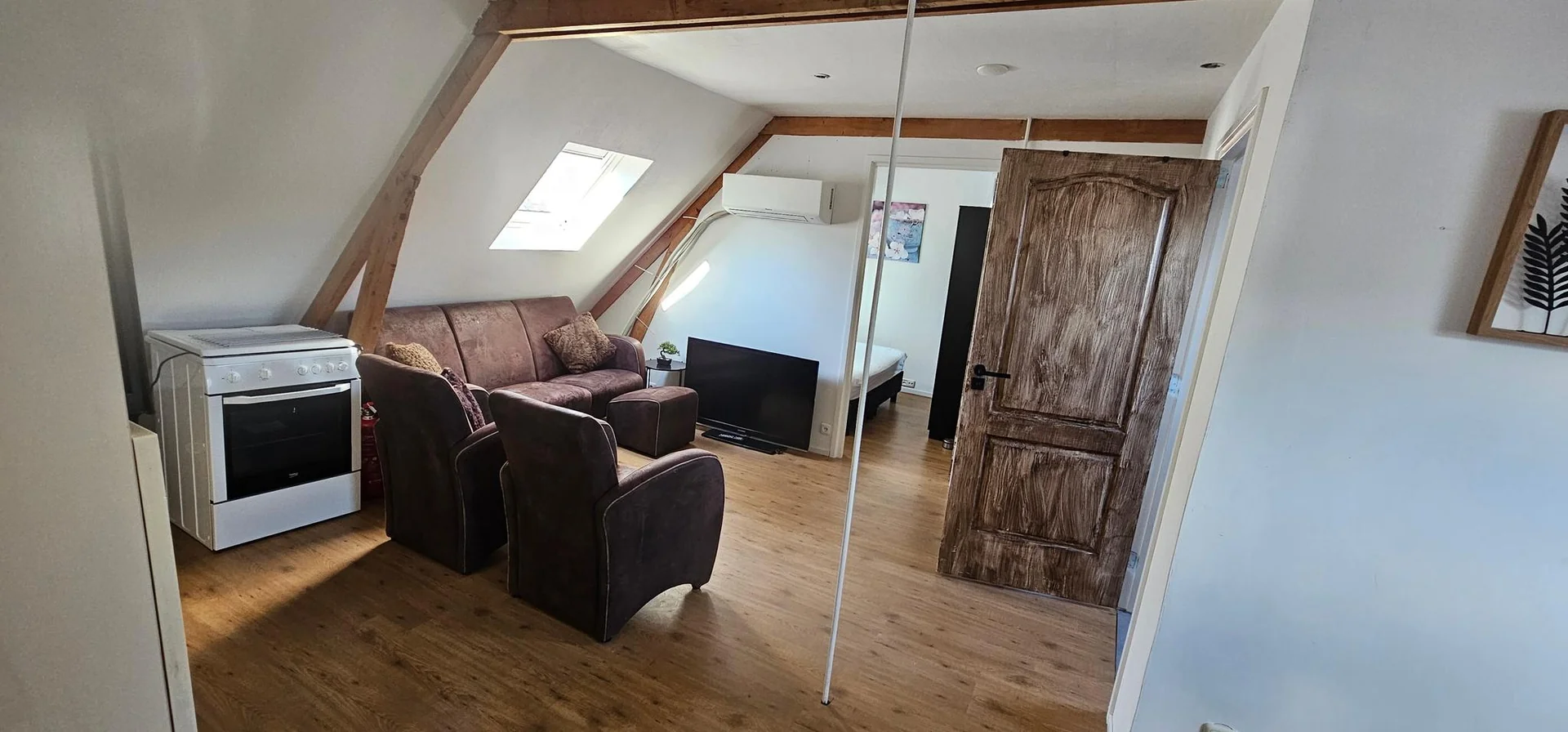 geblurde versie van de foto als achtergrond