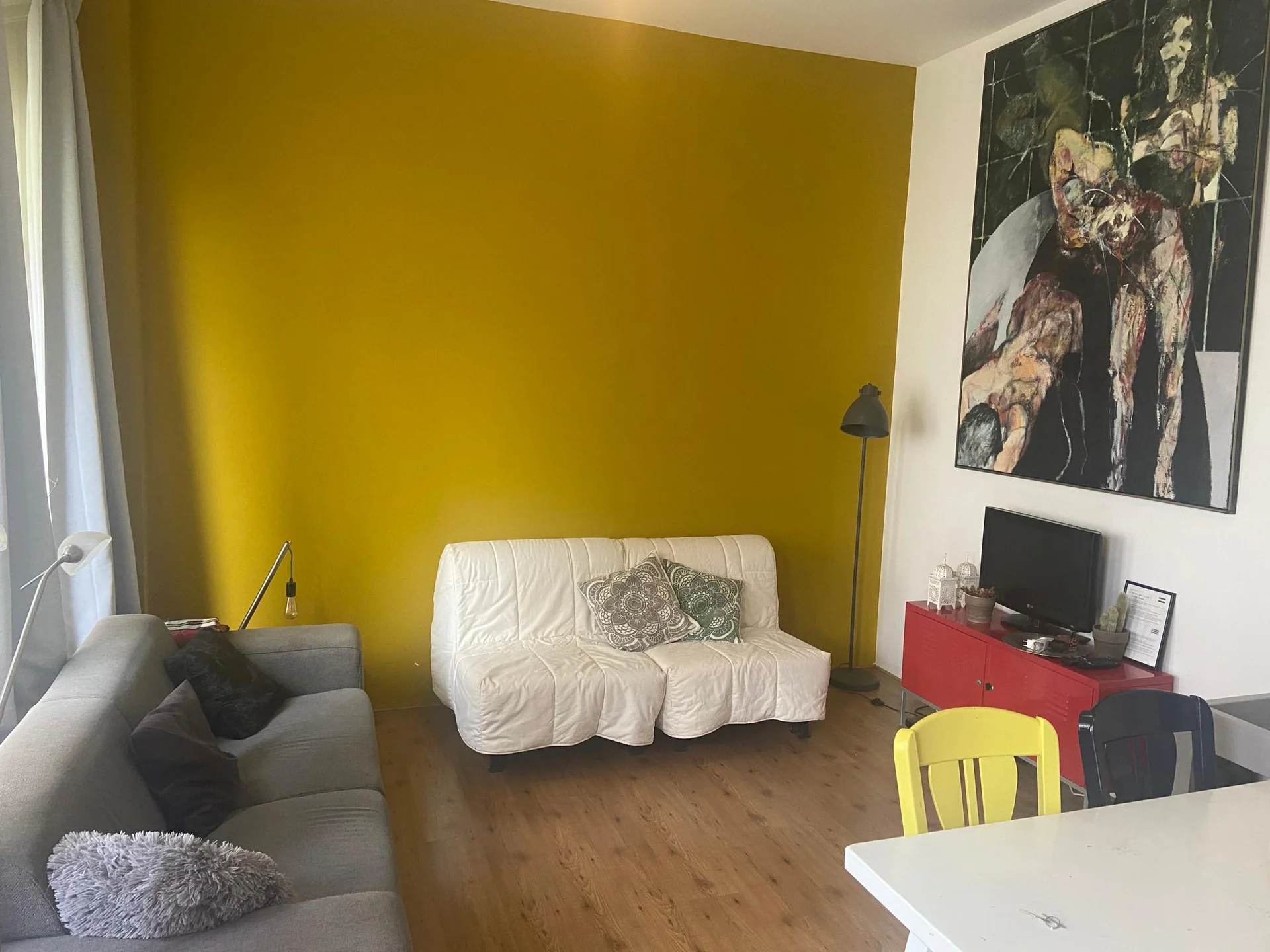 geblurde versie van de foto als achtergrond