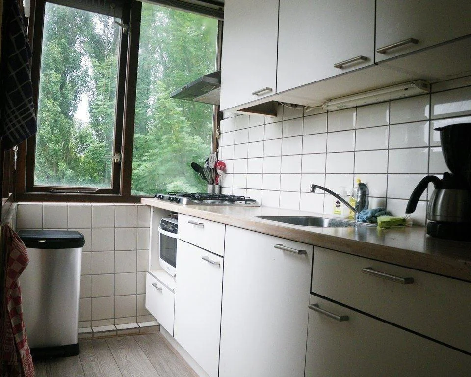 geblurde versie van de foto als achtergrond