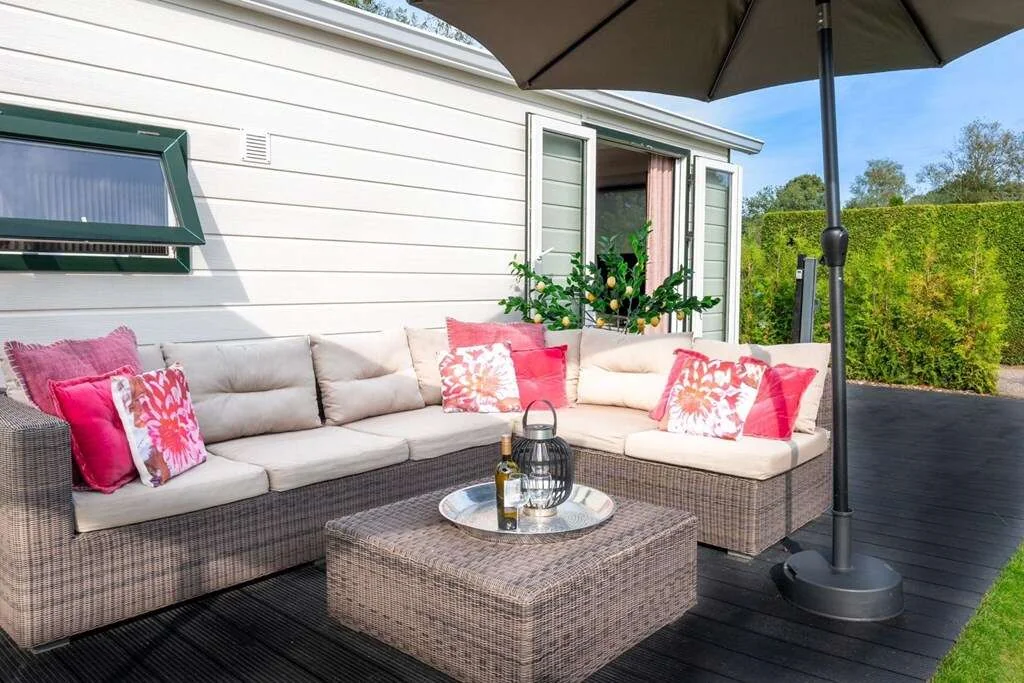 geblurde versie van de foto als achtergrond