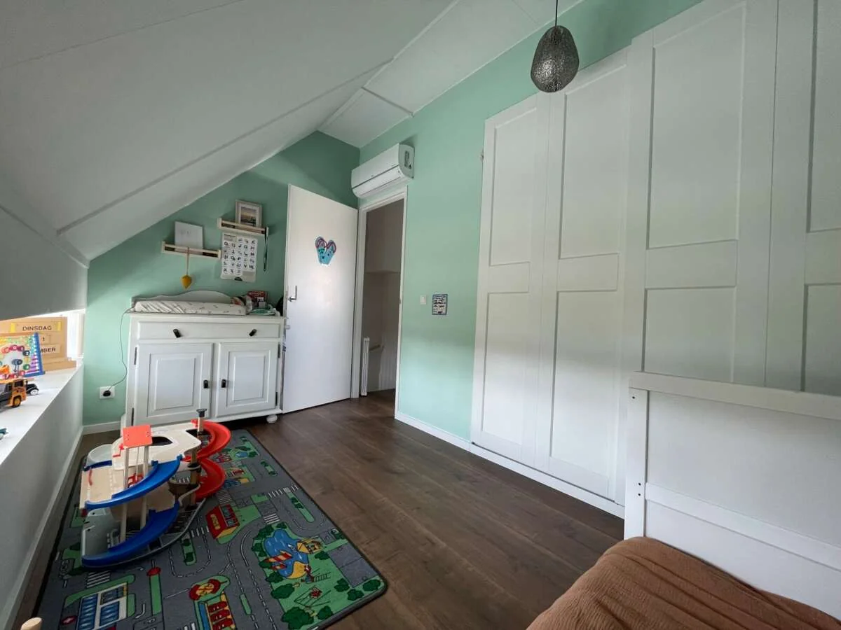 geblurde versie van de foto als achtergrond