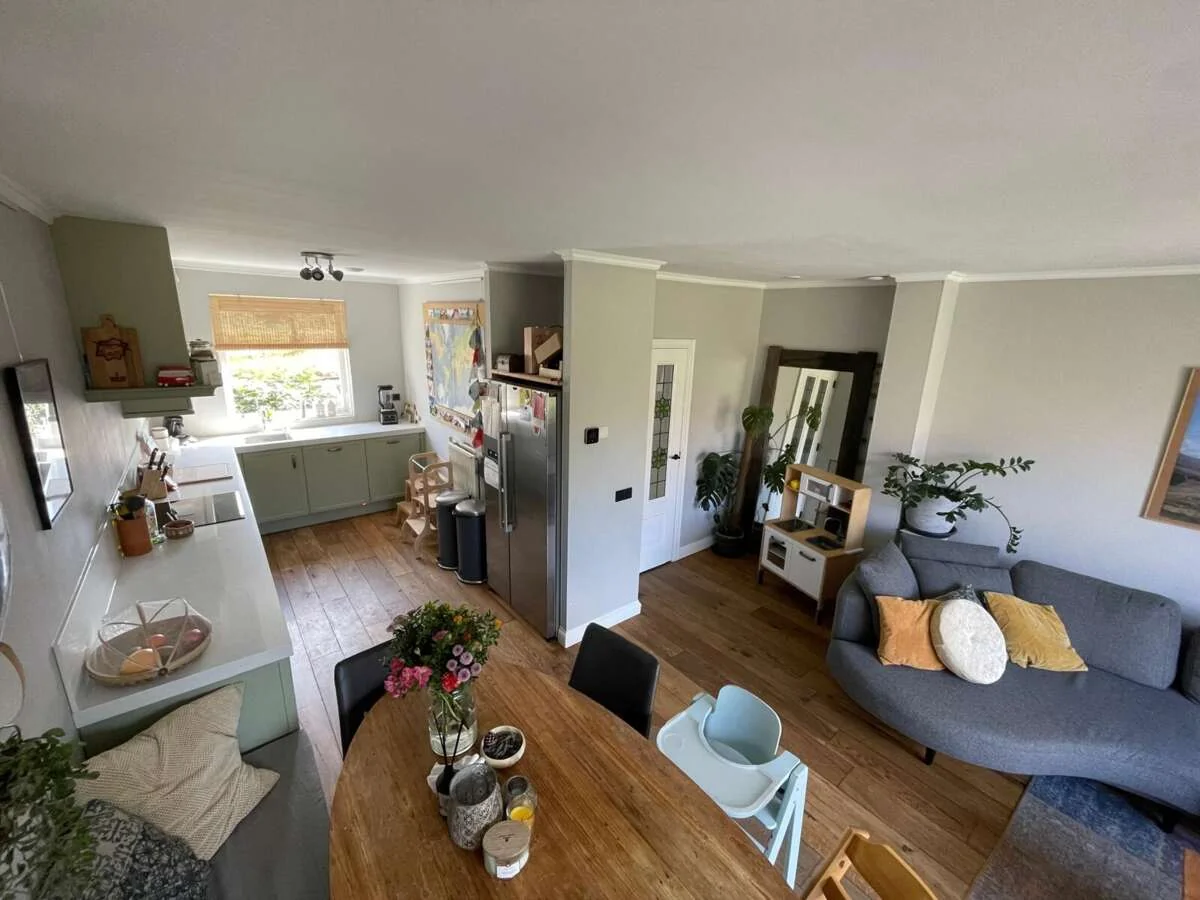 geblurde versie van de foto als achtergrond