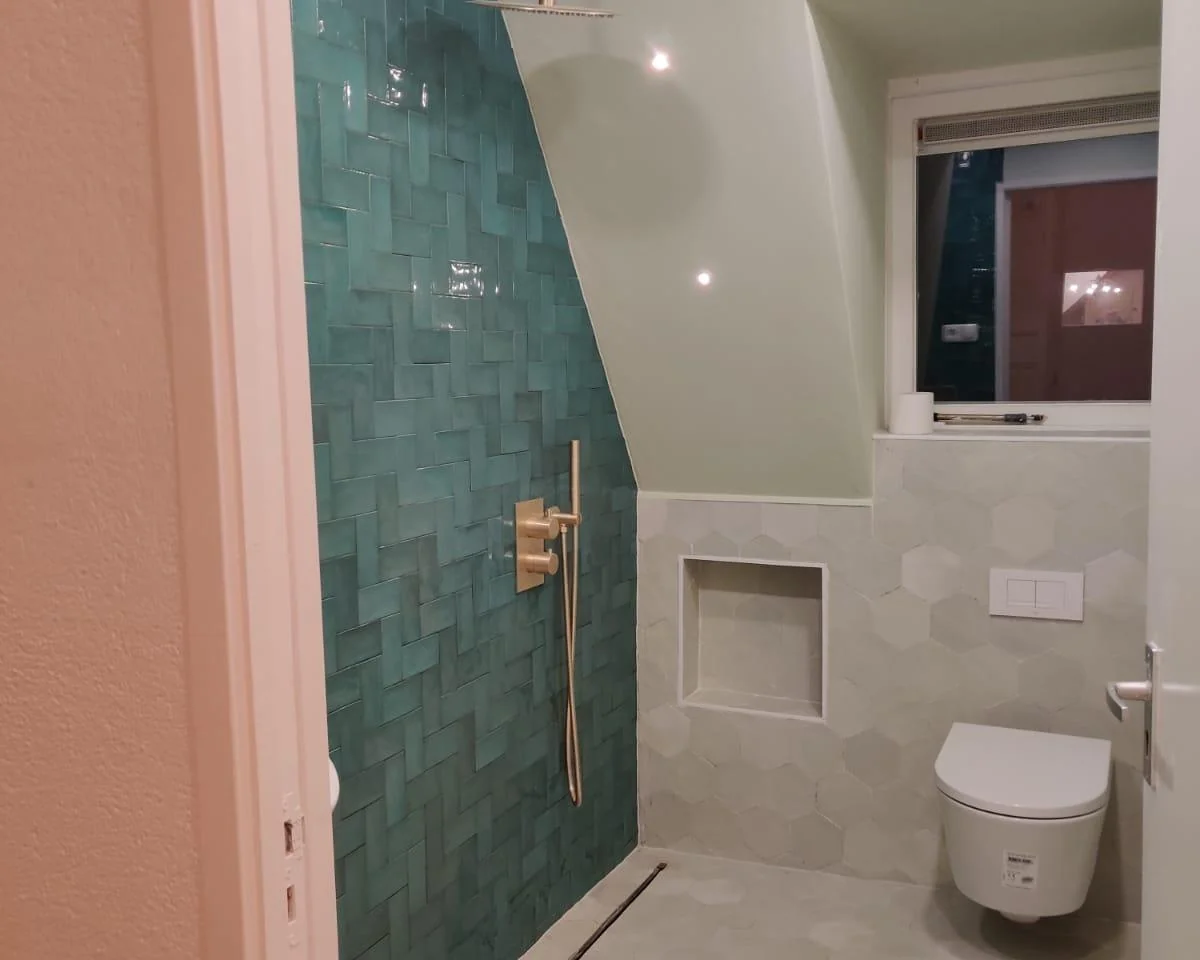 geblurde versie van de foto als achtergrond