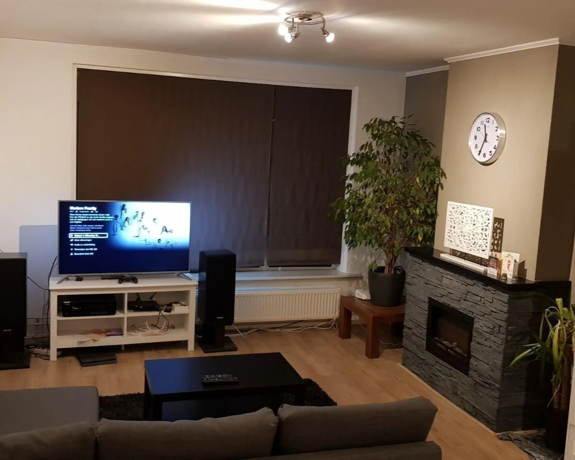 geblurde versie van de foto als achtergrond