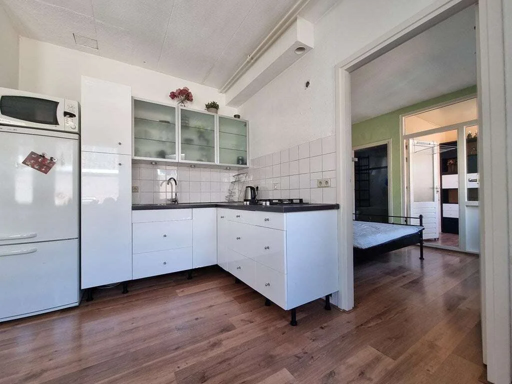 geblurde versie van de foto als achtergrond