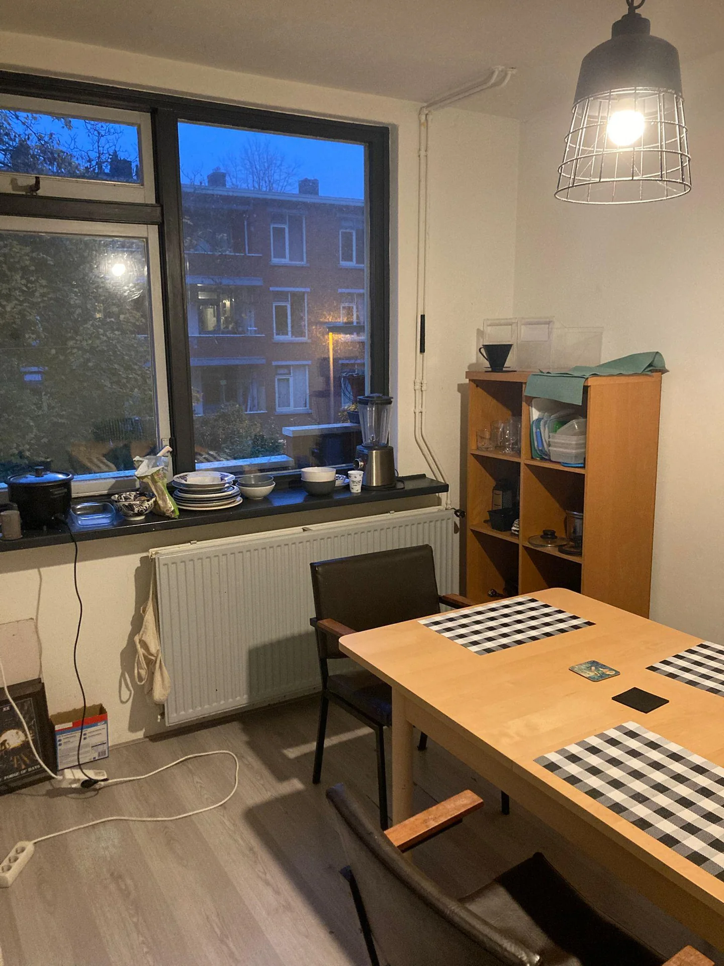 geblurde versie van de foto als achtergrond