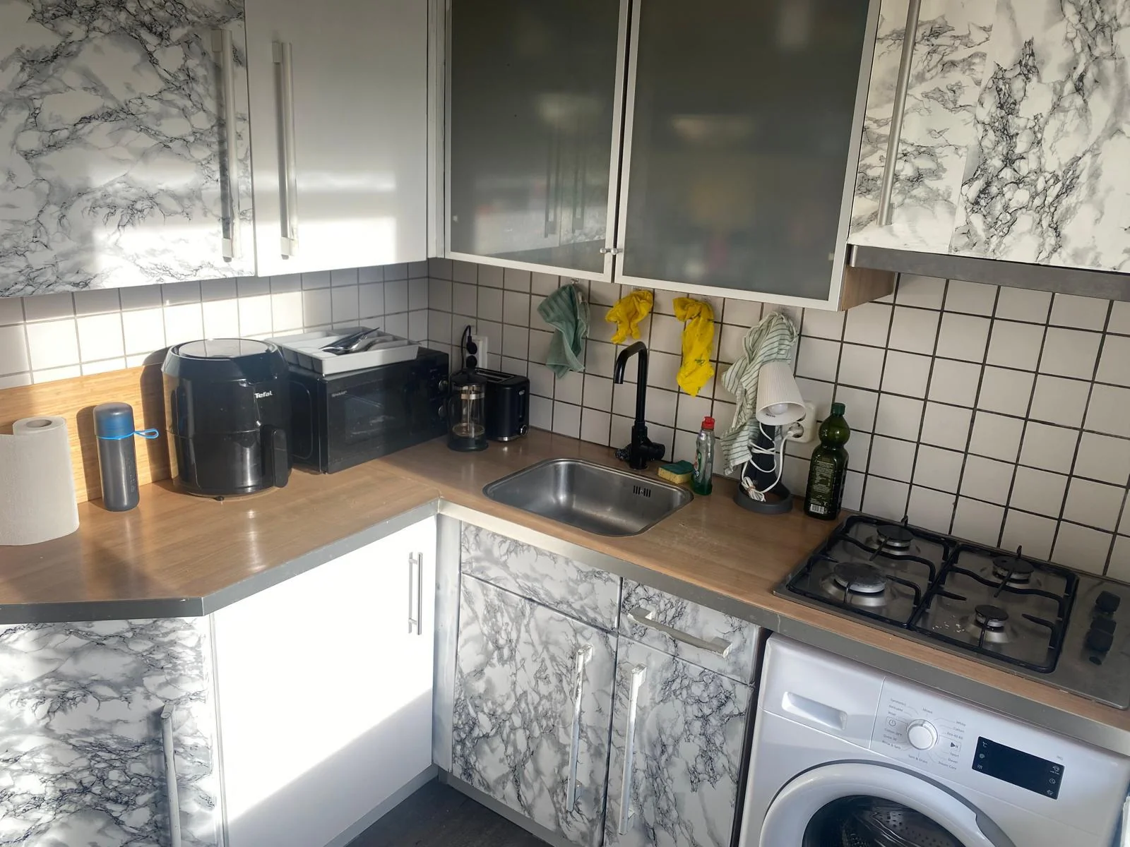 geblurde versie van de foto als achtergrond