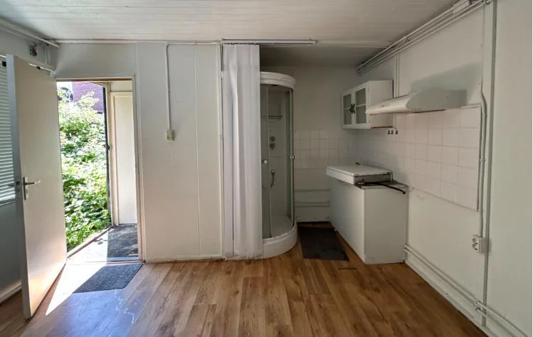 geblurde versie van de foto als achtergrond