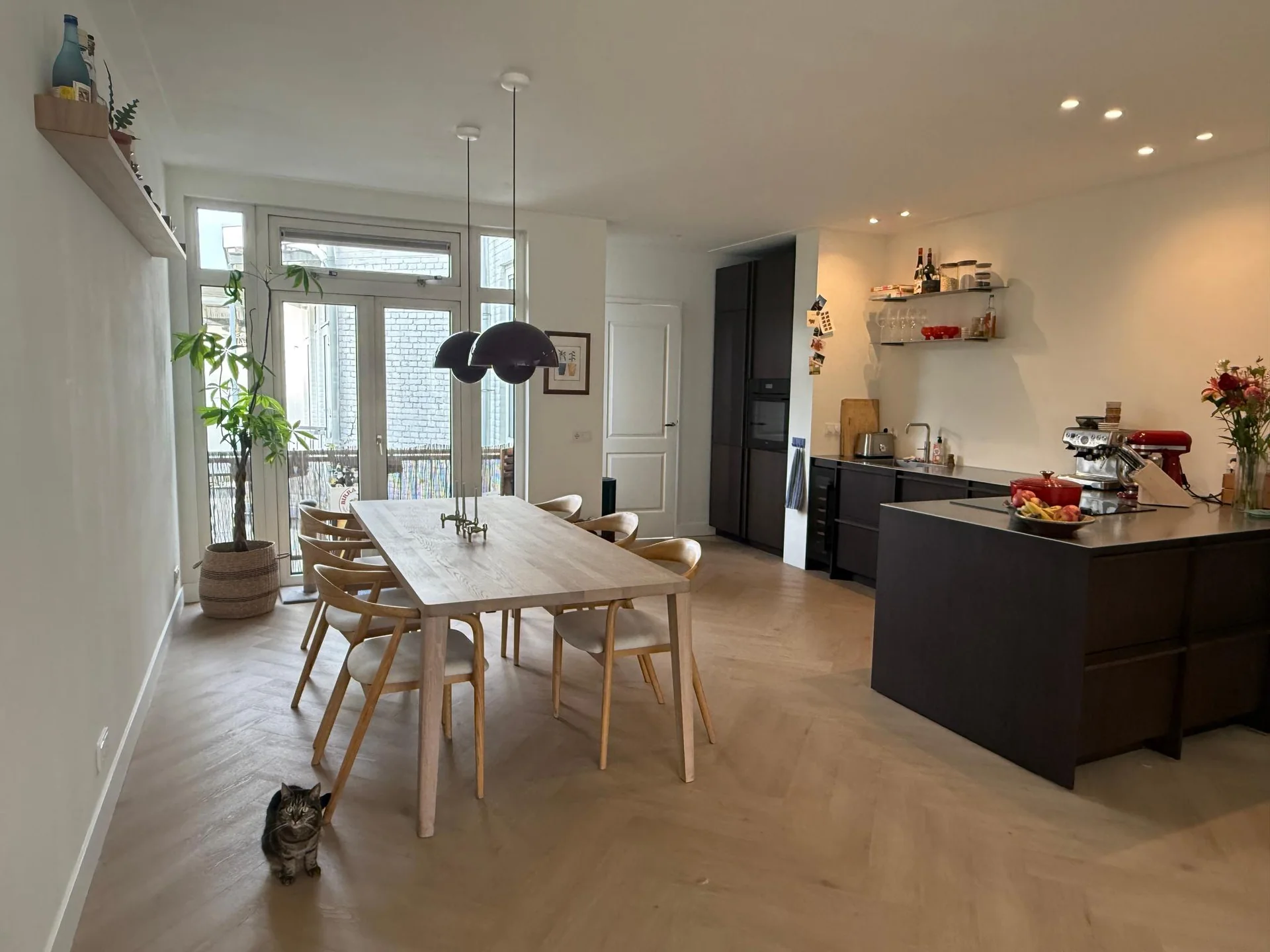 geblurde versie van de foto als achtergrond