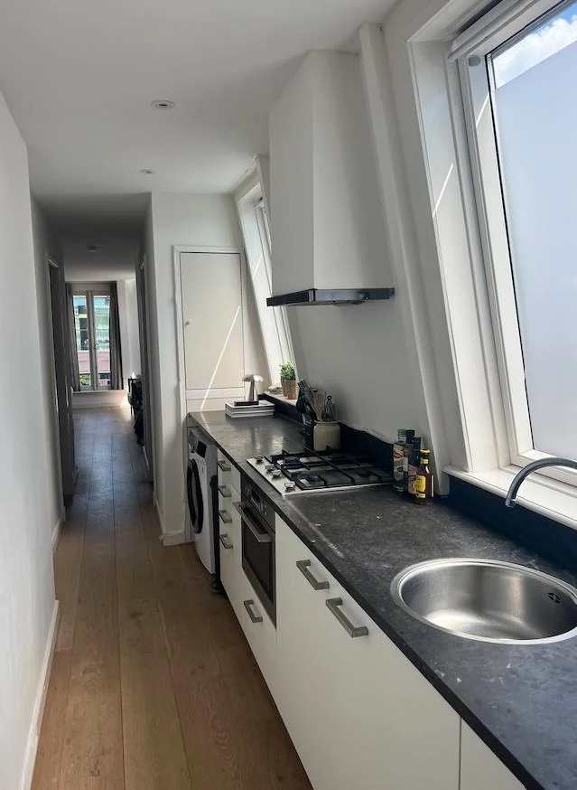 geblurde versie van de foto als achtergrond