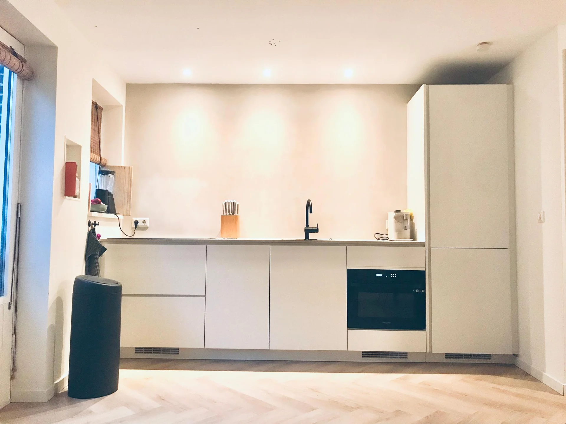 geblurde versie van de foto als achtergrond