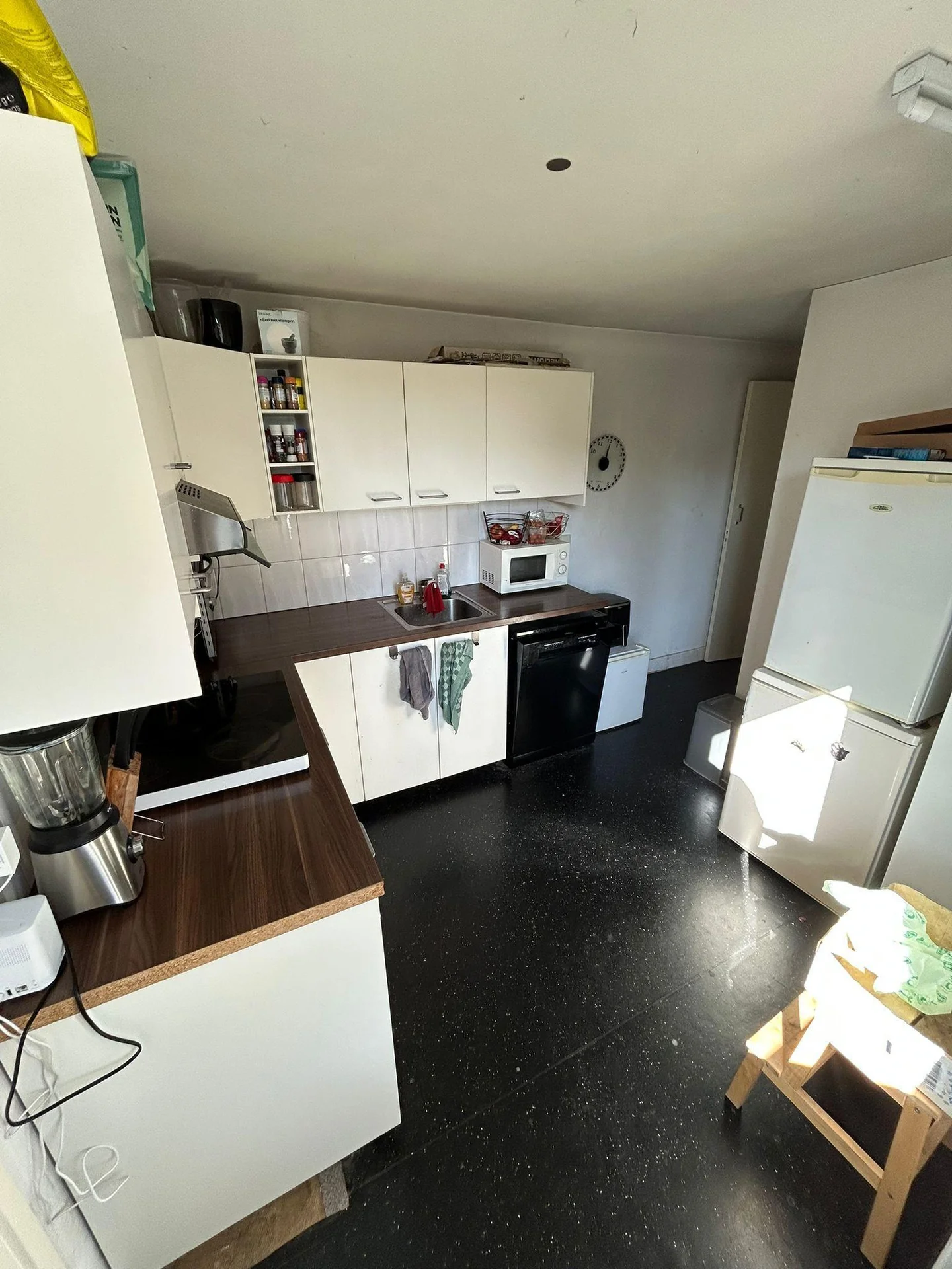 geblurde versie van de foto als achtergrond