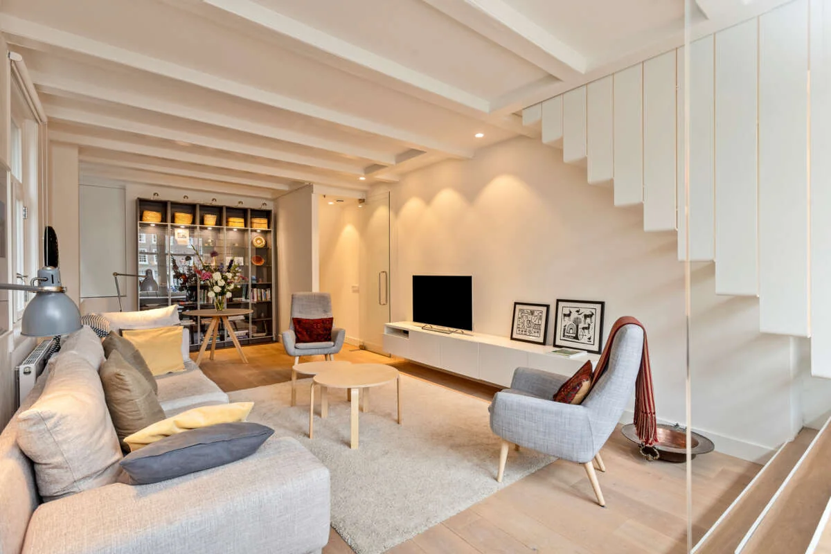 geblurde versie van de foto als achtergrond