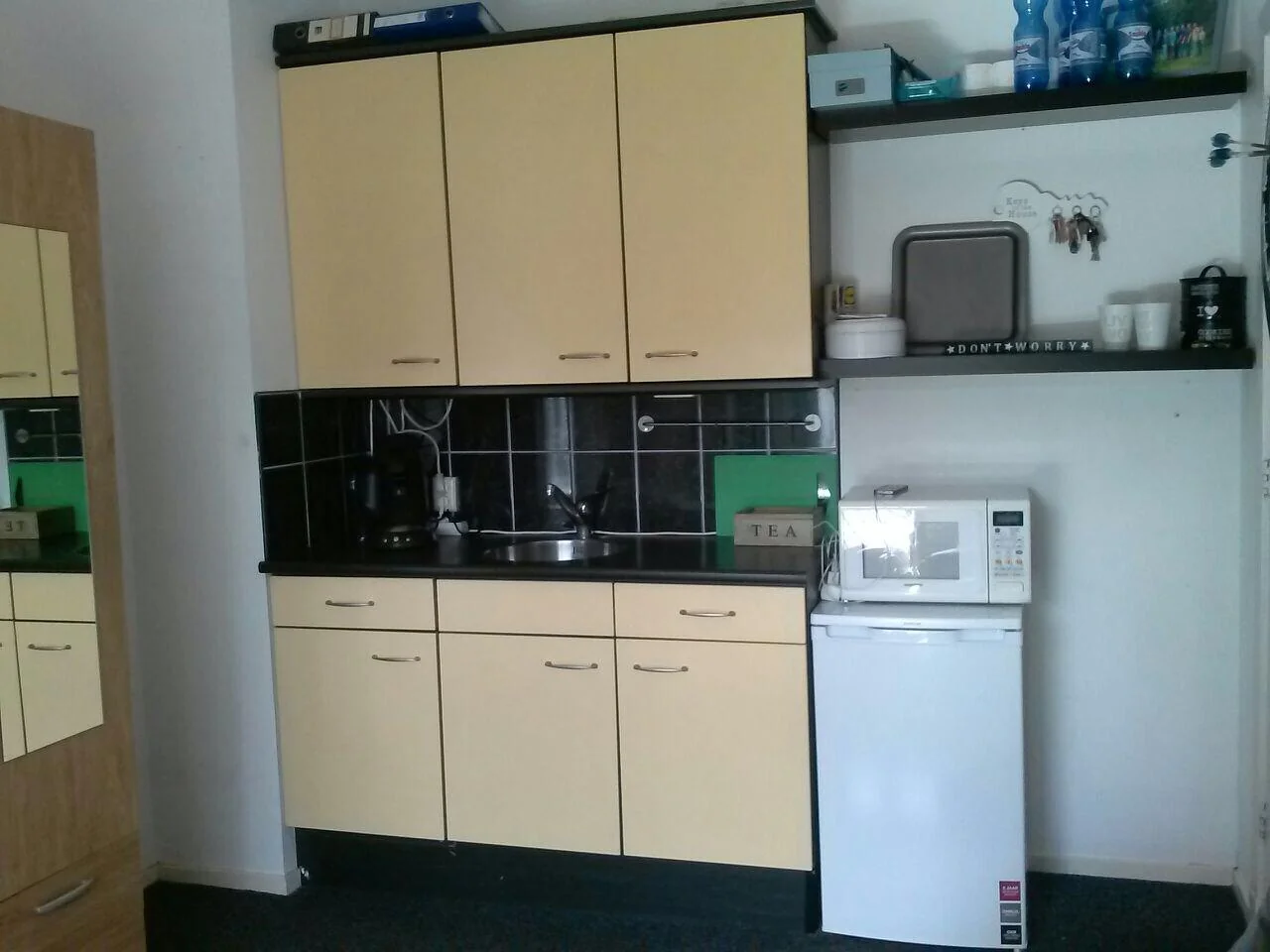 geblurde versie van de foto als achtergrond