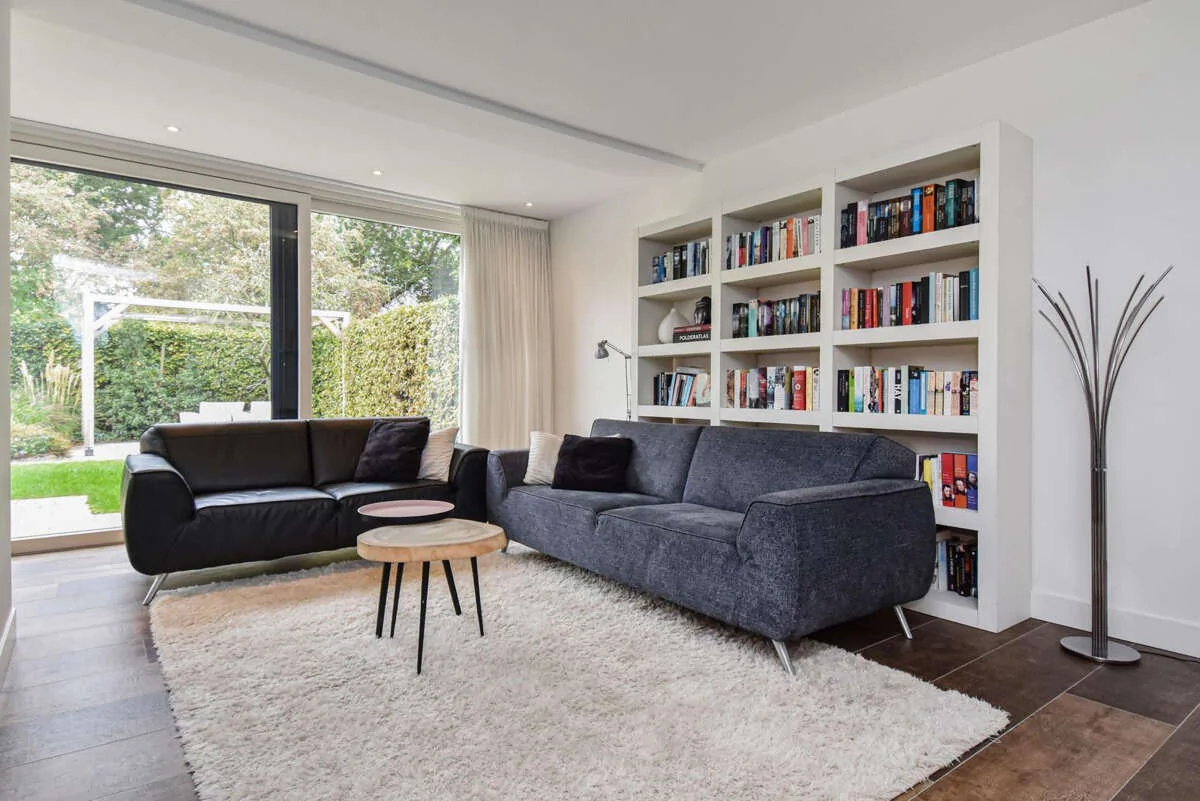 geblurde versie van de foto als achtergrond