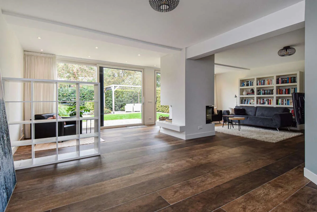 geblurde versie van de foto als achtergrond