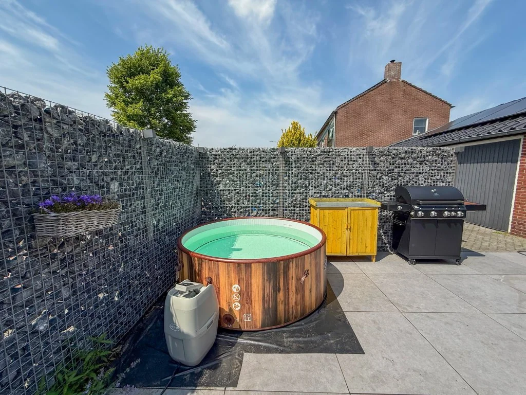 geblurde versie van de foto als achtergrond